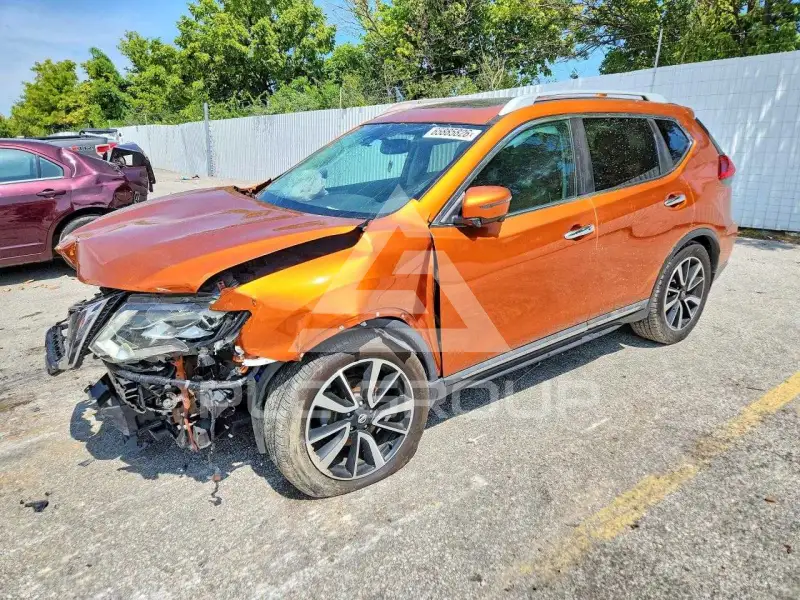 2017 Nissan ROGUE photo