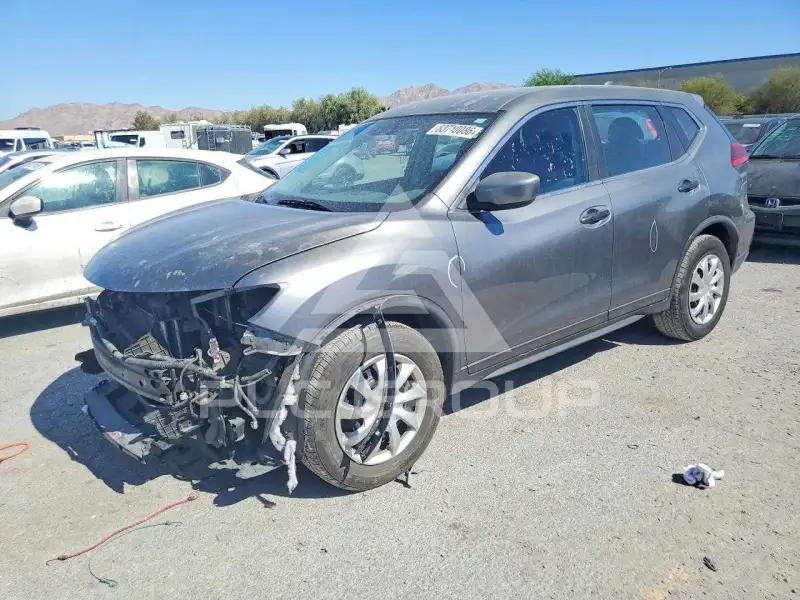2017 Nissan ROGUE photo