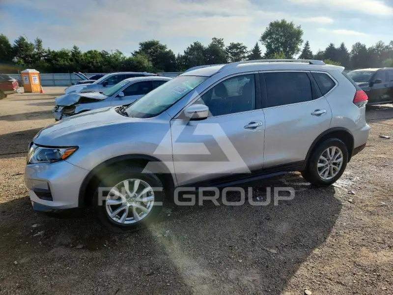 2017 Nissan ROGUE фото