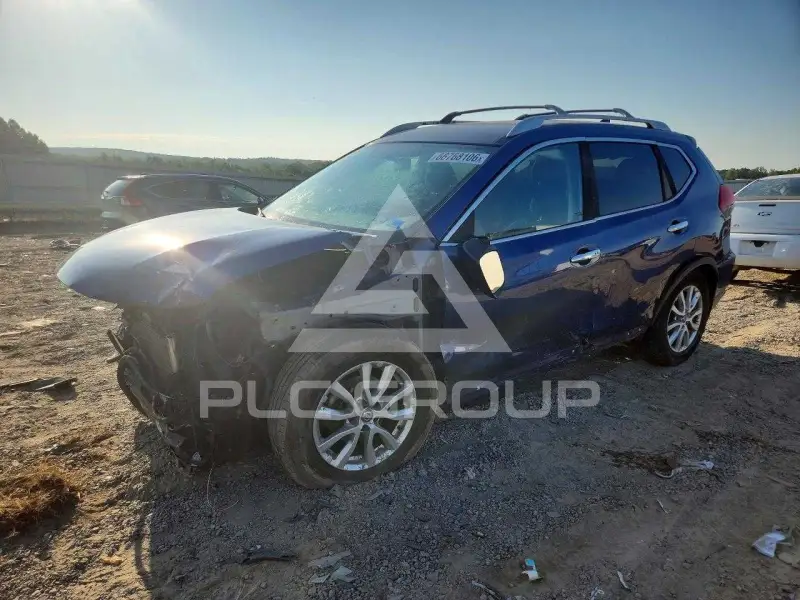 2017 Nissan ROGUE photo