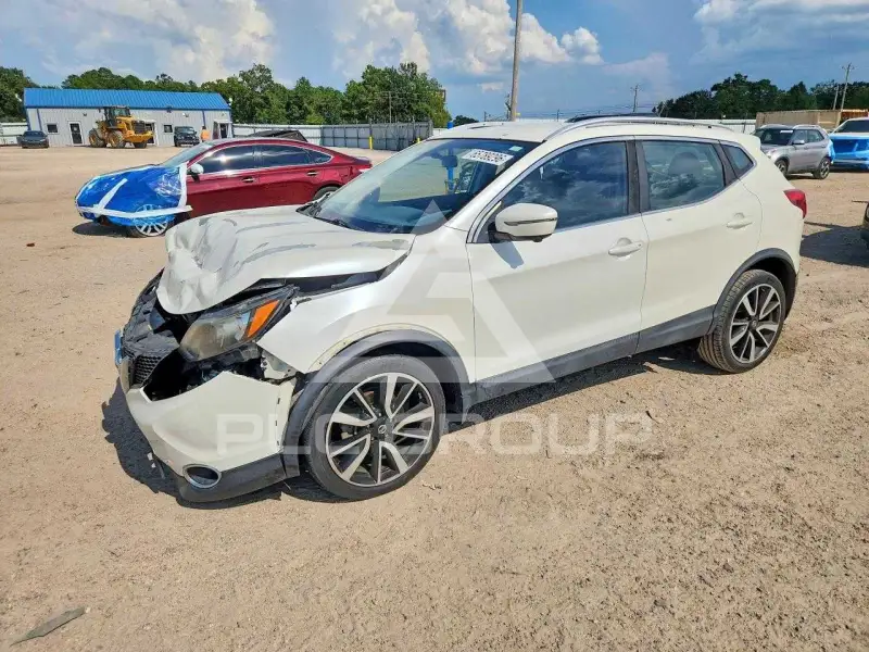 2017 Nissan ROGUE фото