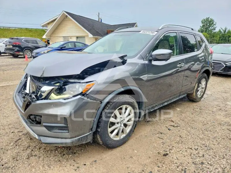 2017 Nissan ROGUE photo