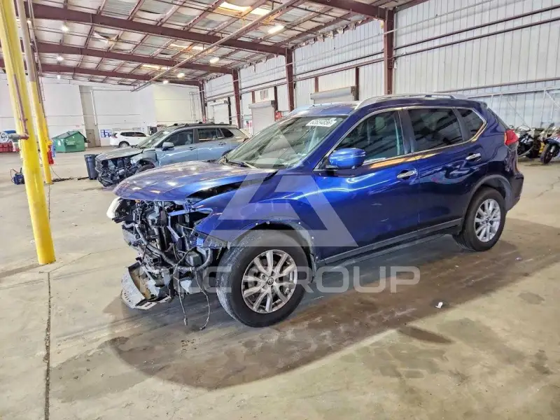 2017 Nissan ROGUE photo