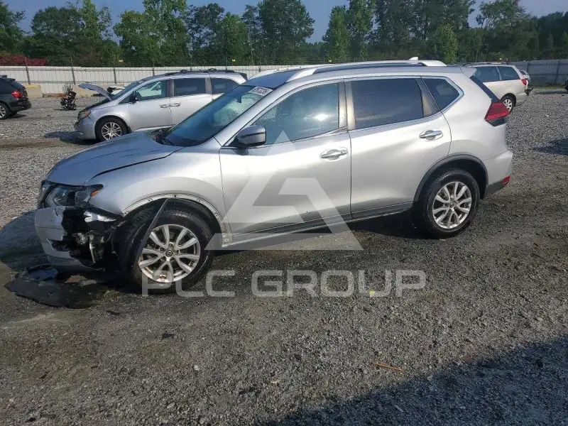 2017 Nissan ROGUE фото