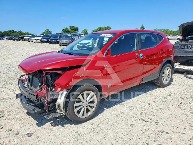 2017 Nissan ROGUE photo