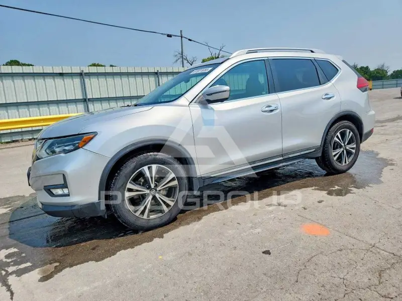 2017 Nissan ROGUE фото