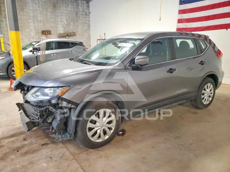 2017 Nissan ROGUE photo