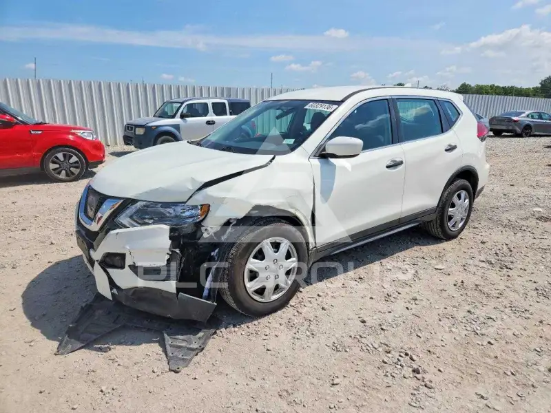 2017 Nissan ROGUE photo