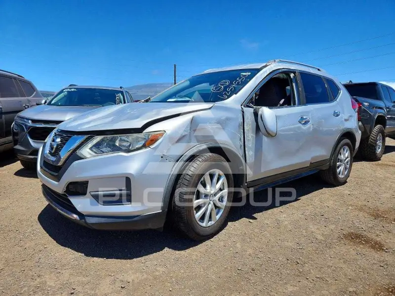 2017 Nissan ROGUE фото