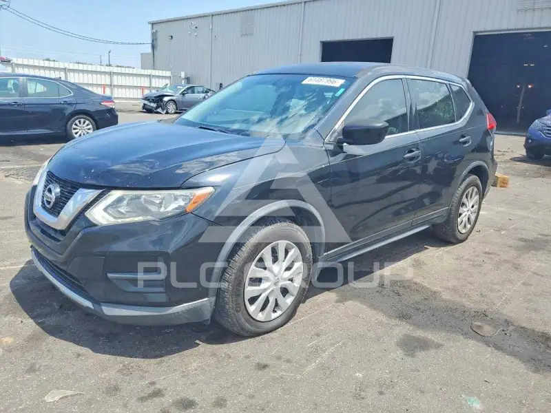 2017 Nissan ROGUE photo
