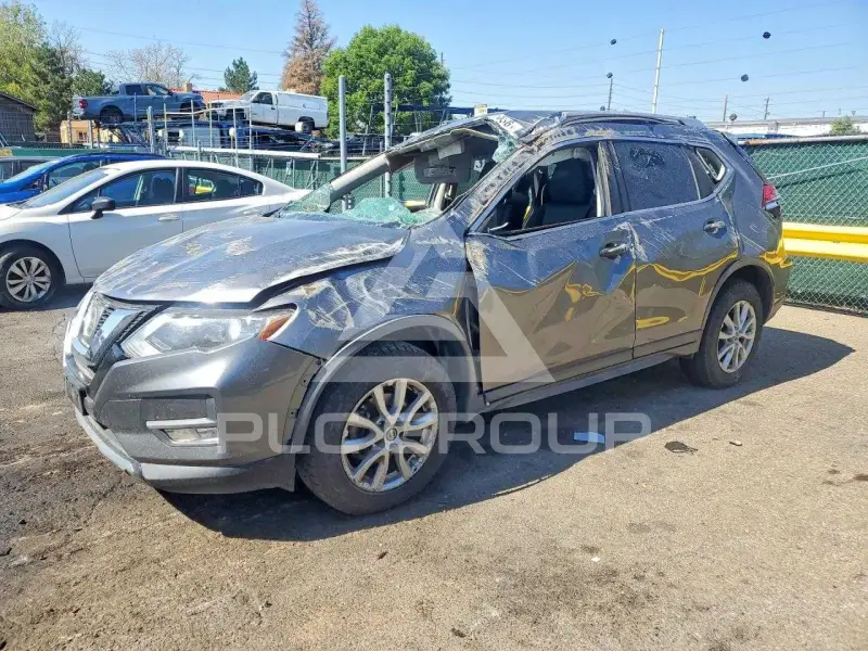2017 Nissan ROGUE фото