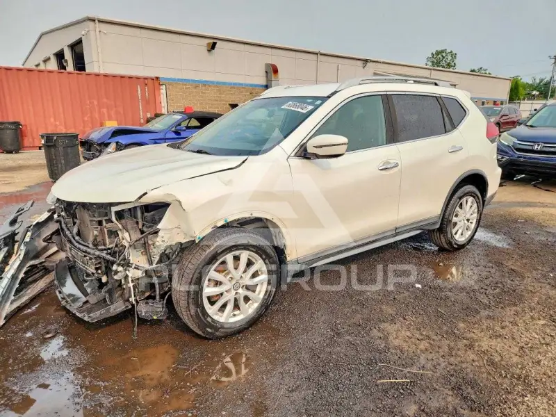 2017 Nissan ROGUE фото
