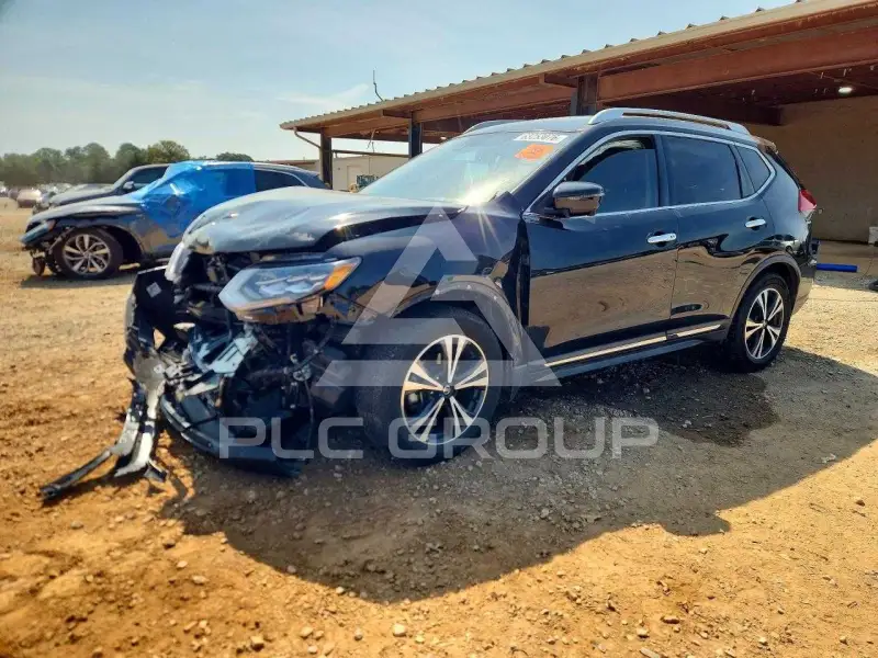 2017 Nissan ROGUE photo