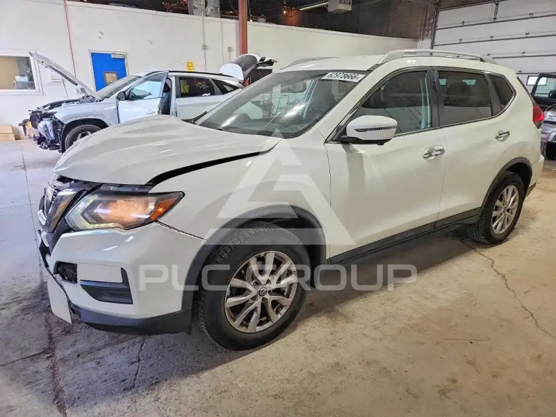 2017 Nissan ROGUE фото