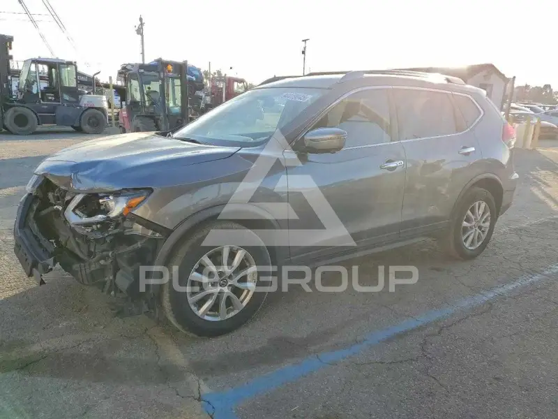 2017 Nissan ROGUE photo