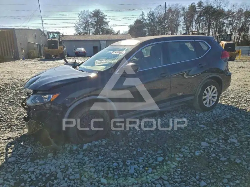 2017 Nissan ROGUE photo