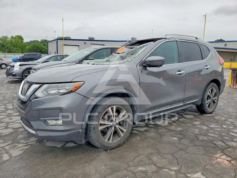 2017 Nissan ROGUE фото