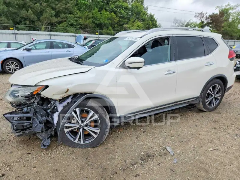 2017 Nissan ROGUE фото