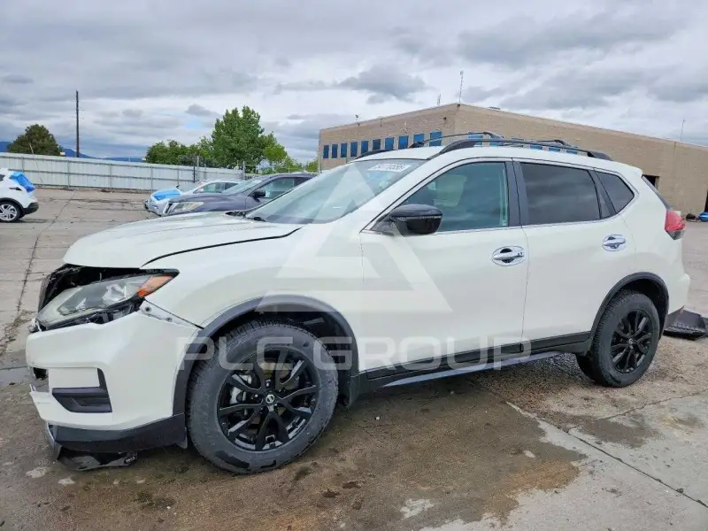 2017 Nissan ROGUE фото