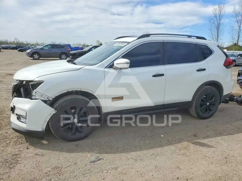 2017 Nissan ROGUE фото