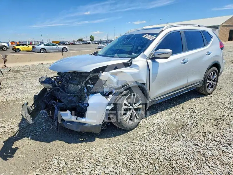 2017 Nissan ROGUE фото