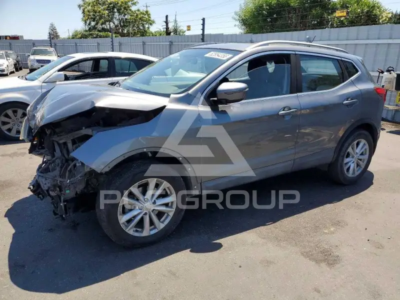 2017 Nissan ROGUE фото
