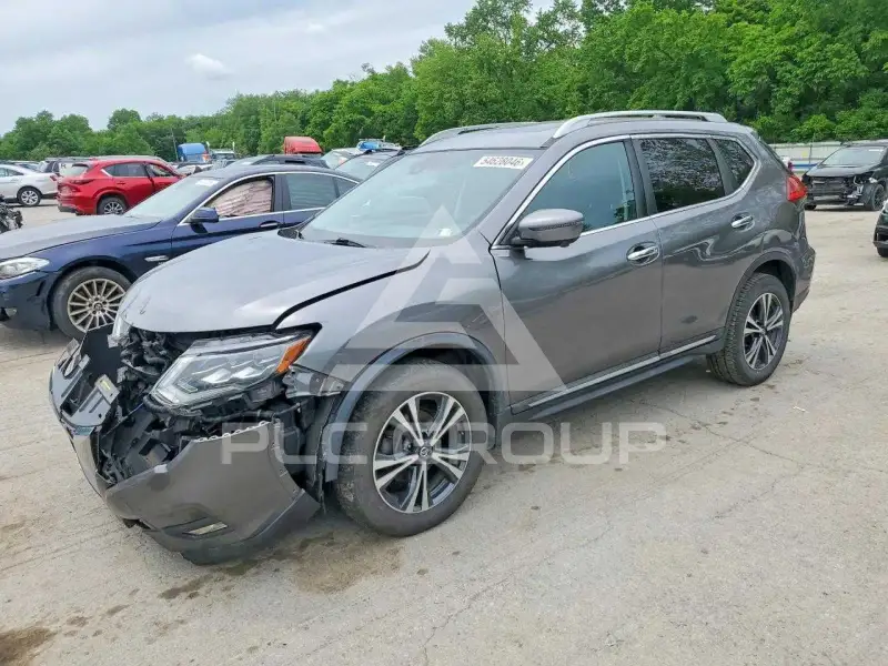 2017 Nissan ROGUE photo