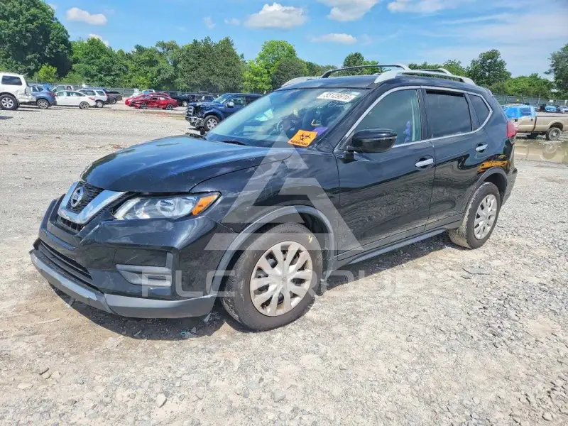 2017 Nissan ROGUE photo