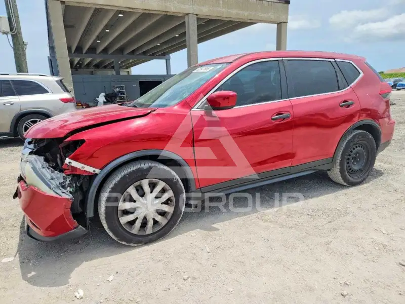 2017 Nissan ROGUE photo