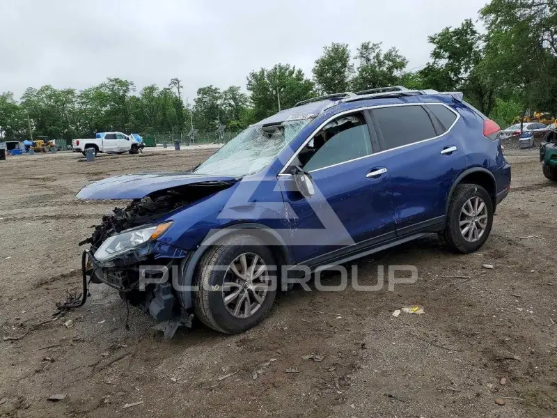 2017 Nissan ROGUE photo