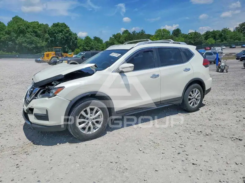 2017 Nissan ROGUE фото