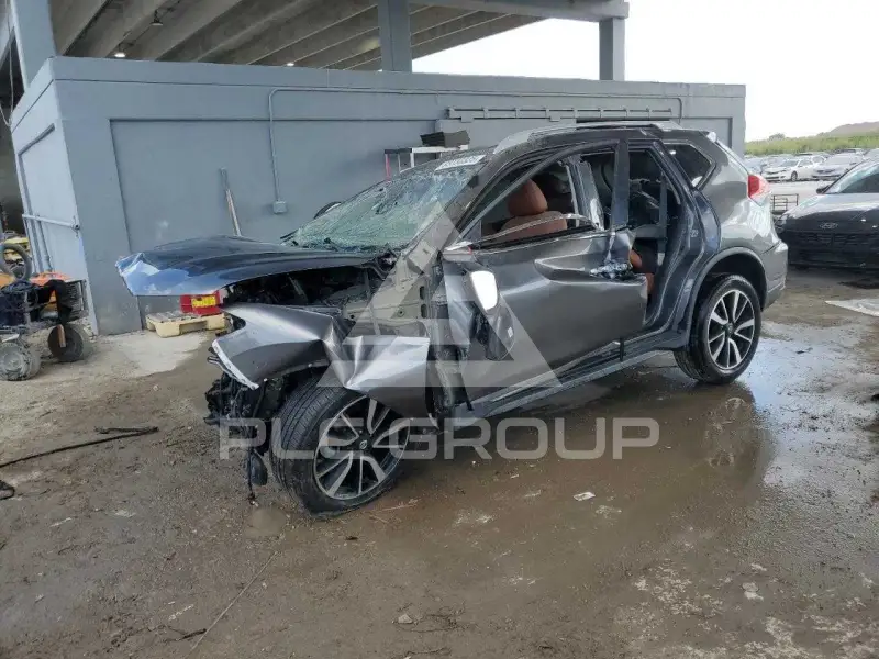 2017 Nissan ROGUE фото