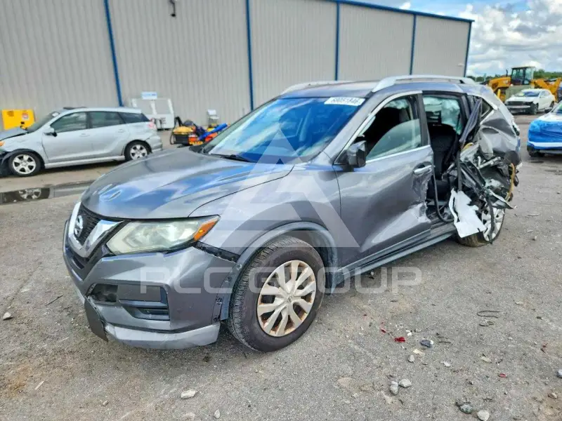 2017 Nissan ROGUE фото