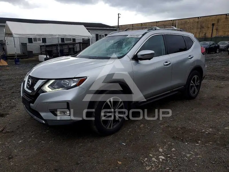 2017 Nissan ROGUE фото