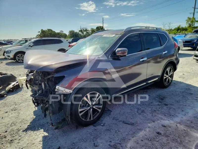2017 Nissan ROGUE фото