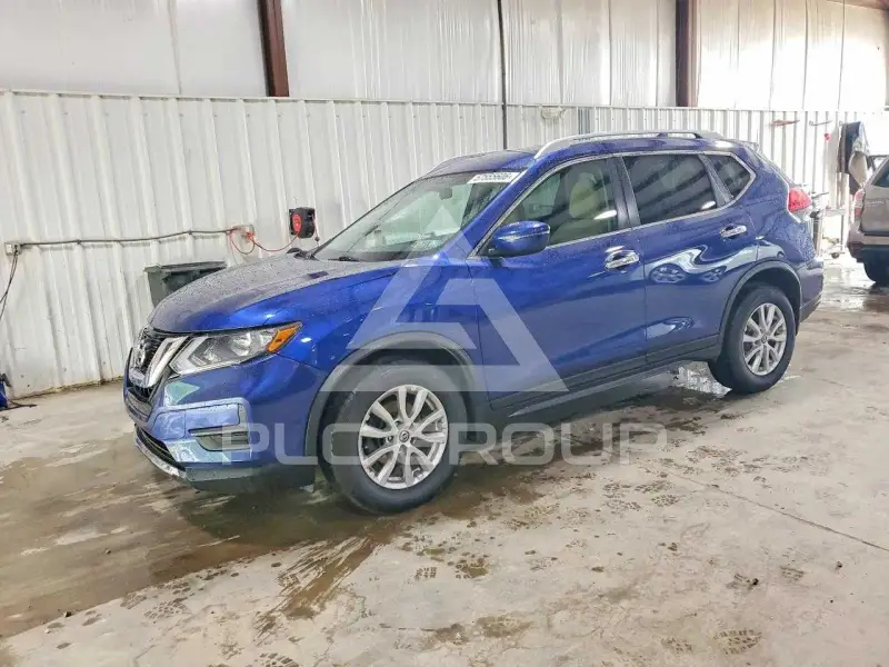 2017 Nissan ROGUE photo