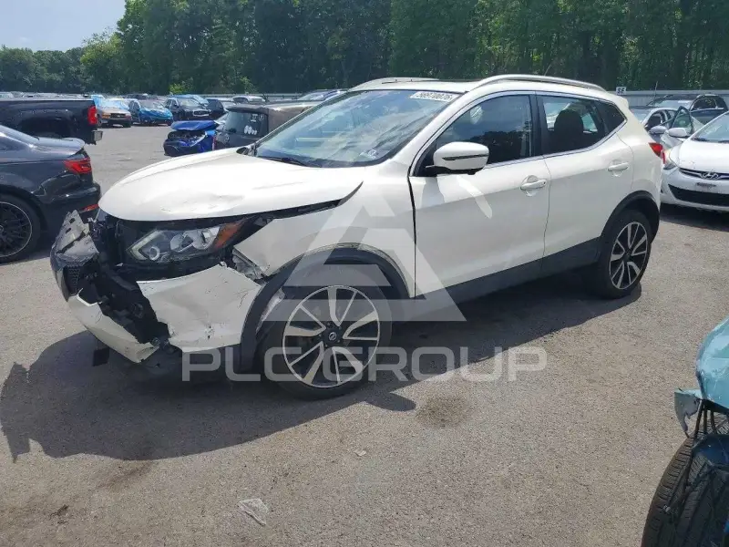 2017 Nissan ROGUE фото