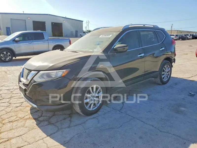 2017 Nissan ROGUE photo
