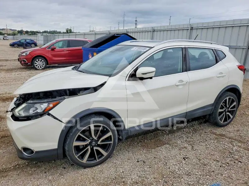 2017 Nissan ROGUE фото