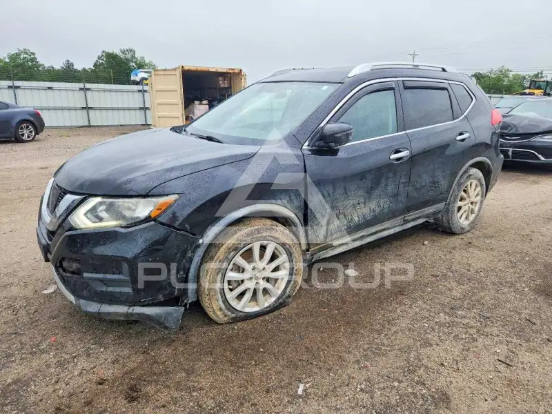 2017 Nissan ROGUE photo