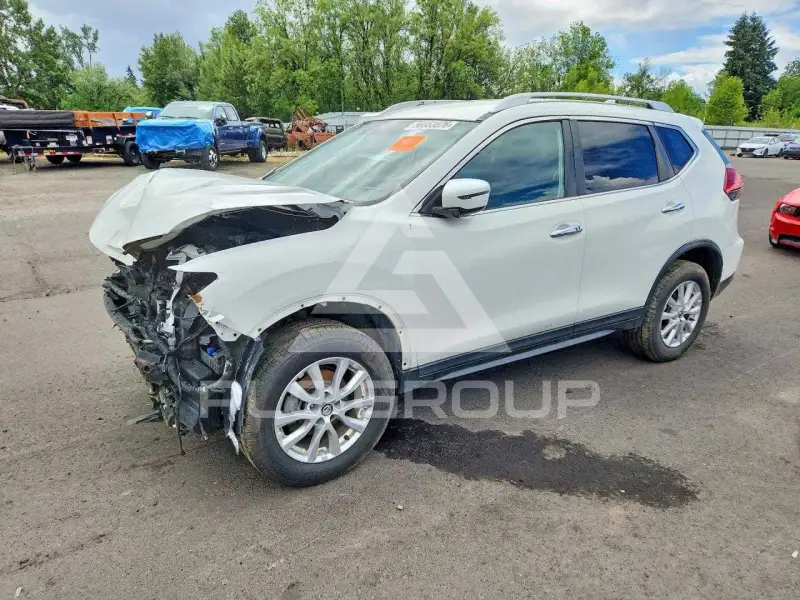 2017 Nissan ROGUE фото