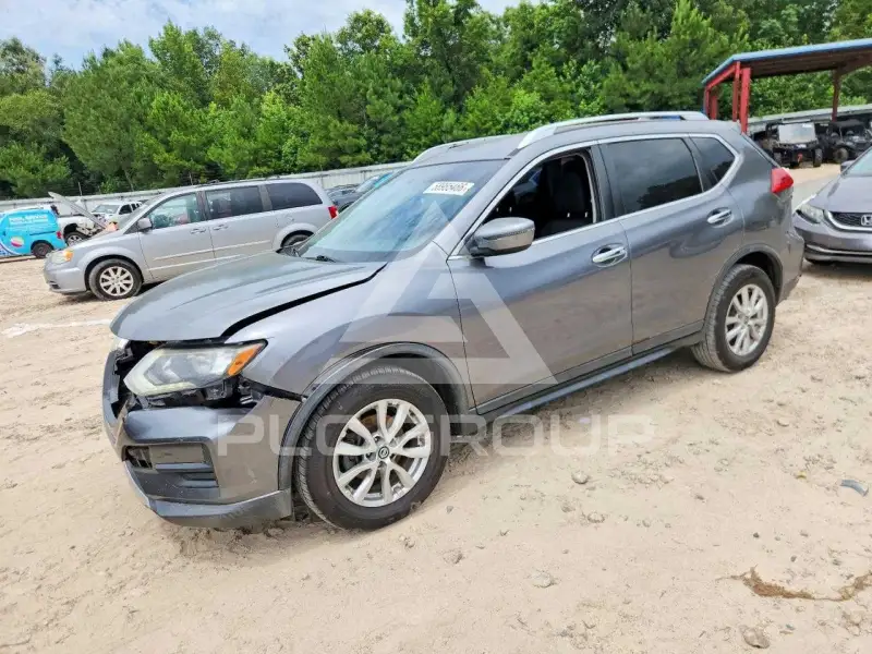 2017 Nissan ROGUE photo