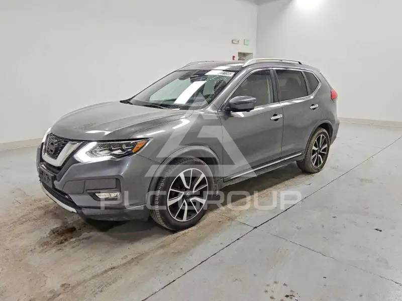 2017 Nissan ROGUE photo