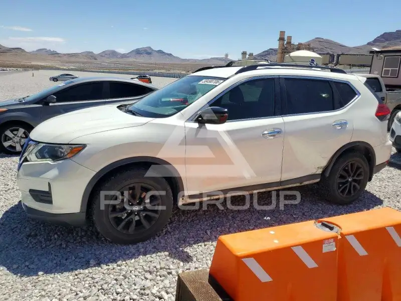 2017 Nissan ROGUE фото