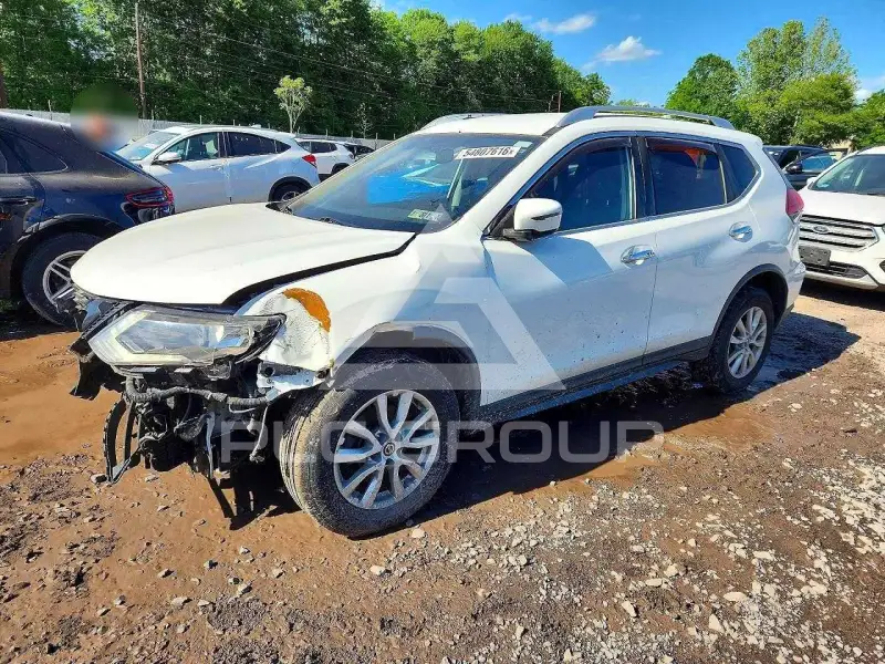 2017 Nissan ROGUE фото