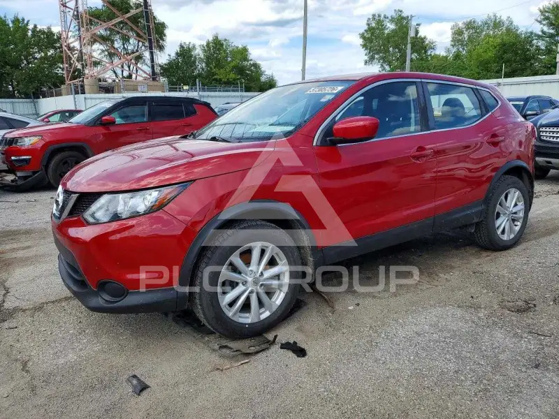 2017 Nissan ROGUE фото