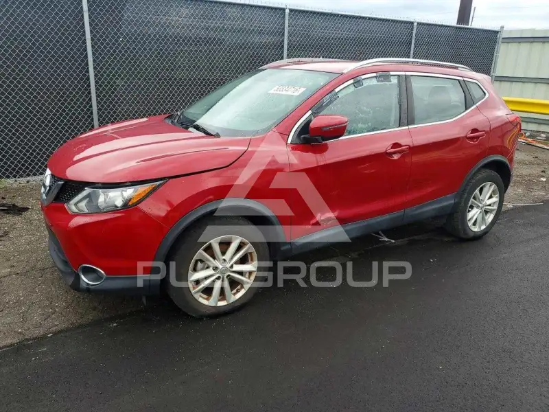 2017 Nissan ROGUE photo