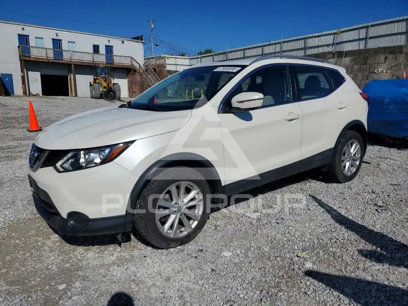 2017 Nissan ROGUE фото