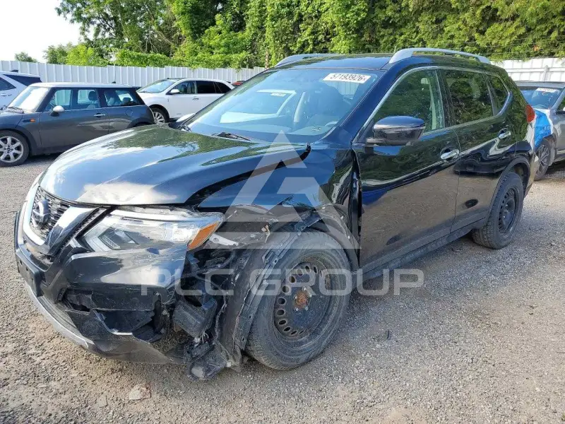 2017 Nissan ROGUE photo