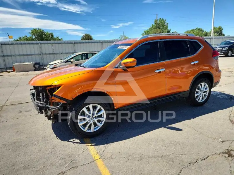 2017 Nissan ROGUE фото